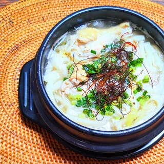 参鶏湯風煮込みうどん